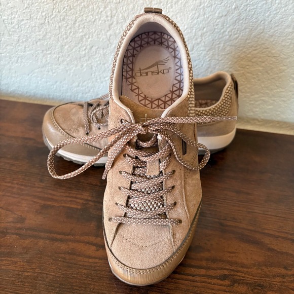 Dansko Suede Trail Shoes | Gorpcore Hiking Walking Vibram Sole EU 37 - Picture 6 of 7